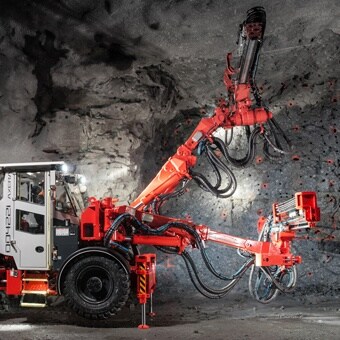 Sandvik 改善了采矿设备的人体工学