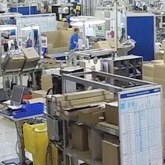 双马达驱动推杆在斯洛伐克的生产后台情况