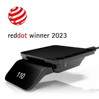 带显示屏的 LINAK DPI 控制器荣获红点标志和 2023 红点奖