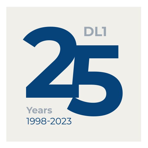 DL1 25 年纪念标志：1998 年 - 2023 年