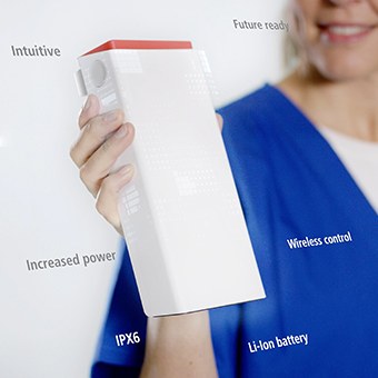 专注于病人移位机的设计和使用性