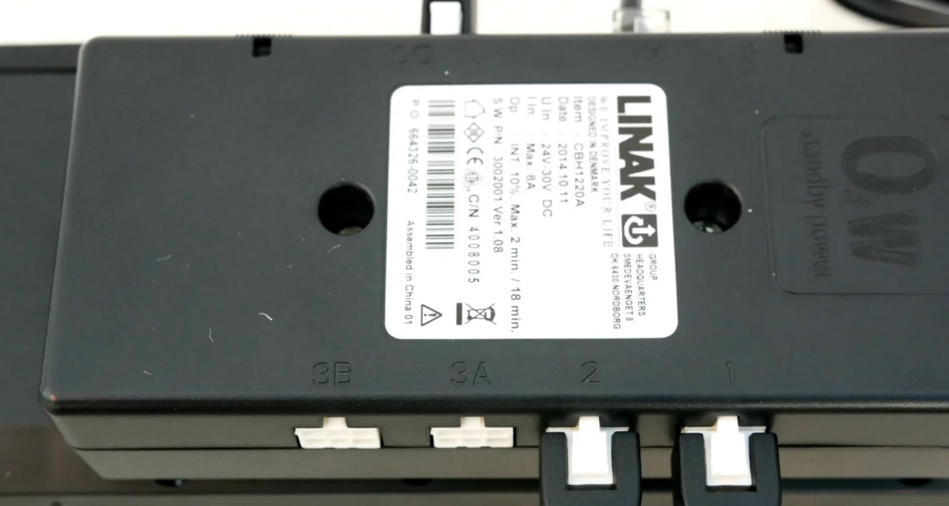 一个推杆 TD4 与一个控制盒 CBH 相结合便能实现调整