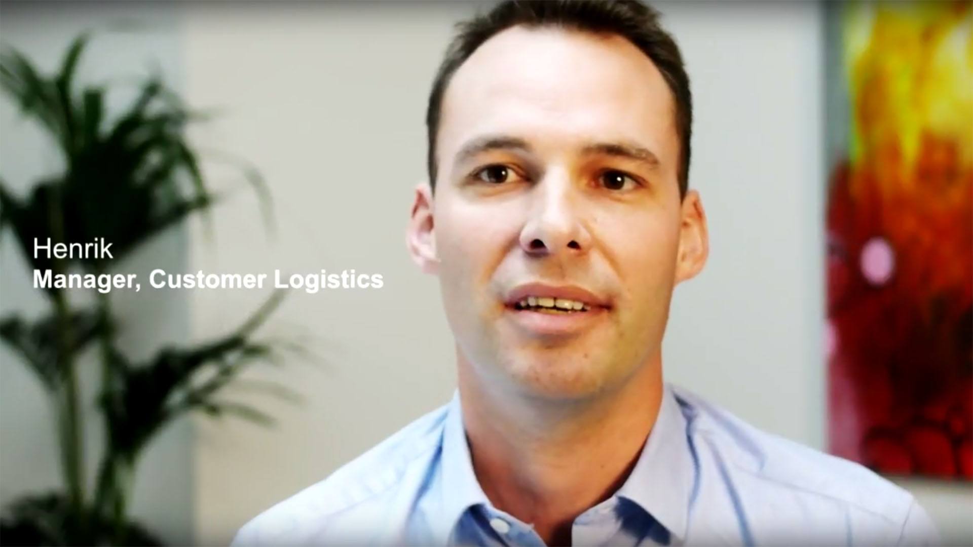 Henrik，LINAK A/S 的客户物流经理