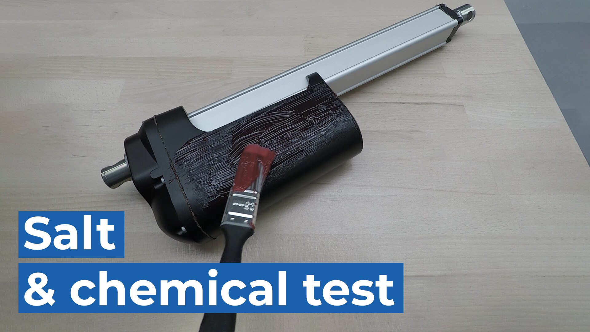 工业电动推杆的抗盐抗化学品测试